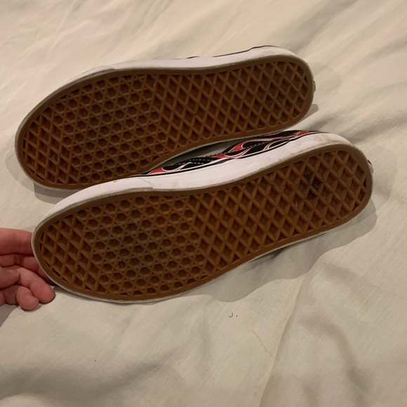 Vans flames slip ons size 8.5woman / 7men - Picture 3 of 6